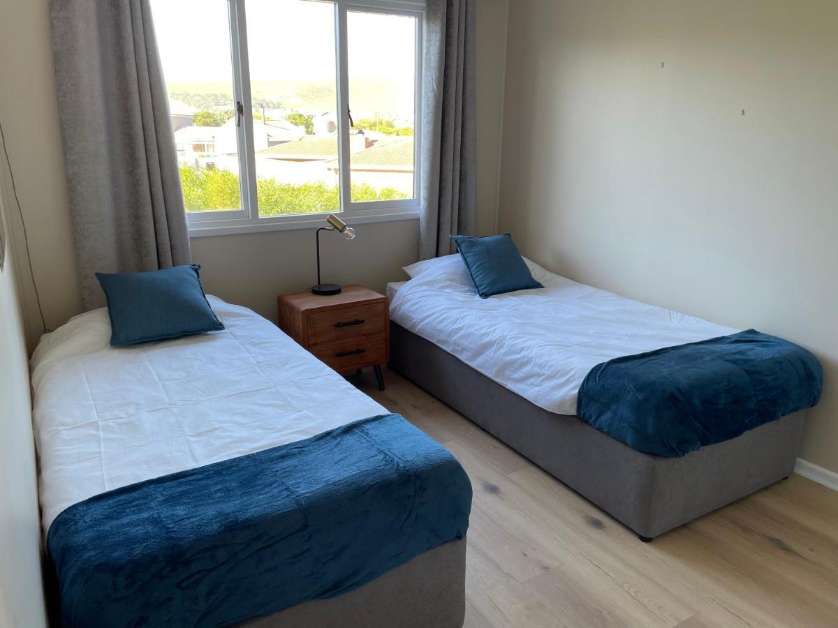 2 On Third Avenue Leilighet Hermanus Eksteriør bilde
